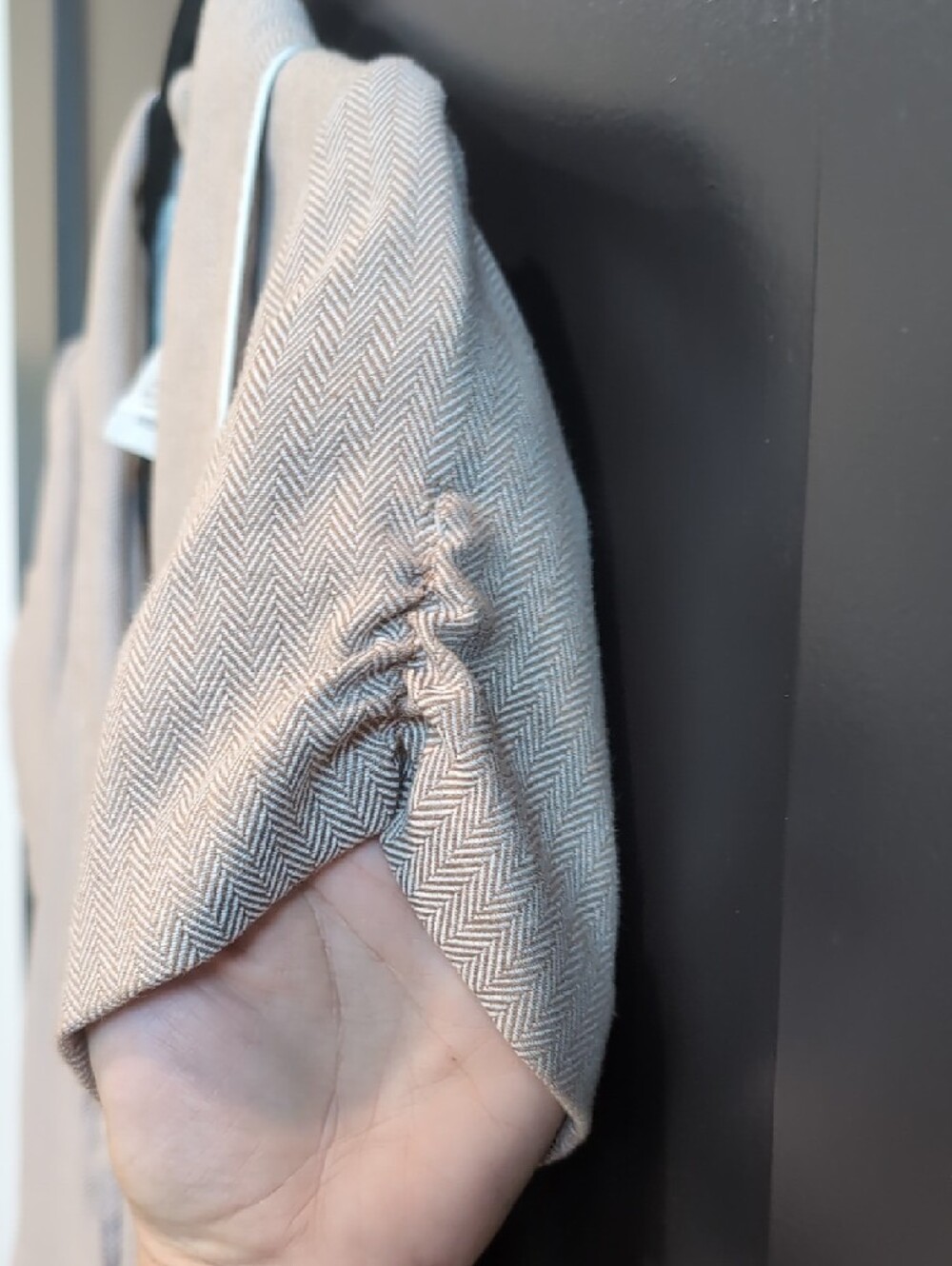 Speechless Cream and White Herringbone Pattern Jacket And Skirt Set - Picture 4 of 8